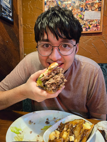 Burger Heaven Restaurant - Hospitality and gastronomy