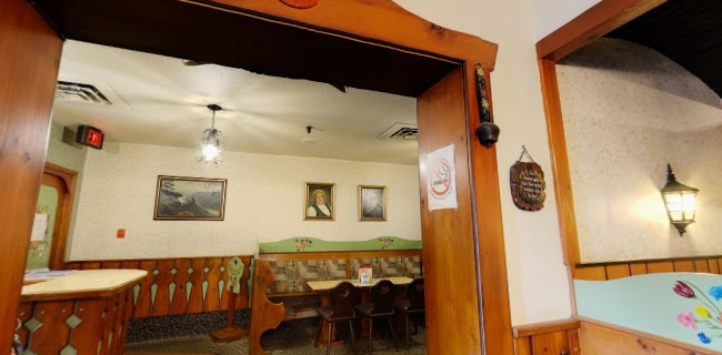 255 King St E, Hamilton, ON L8N 1B9