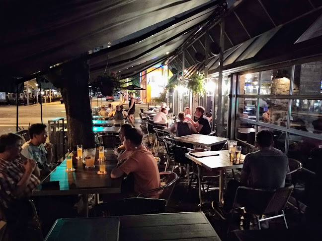 477 Church St, Toronto, ON M4Y 2C6