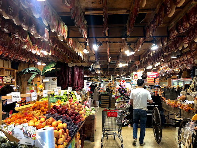 The Apple Factory Farm Market - Brampton