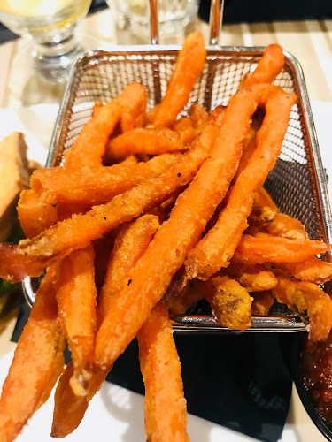 Comentarii opinii despre ROMEOs Kitchen + Spirits