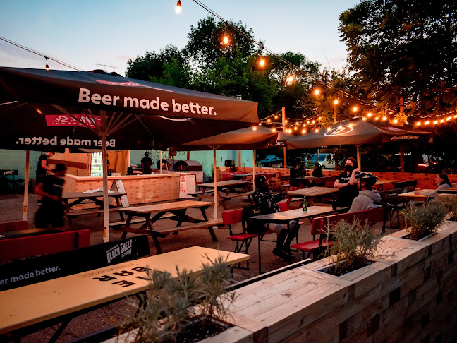 Comentarii opinii despre Murphy's Law Pub And Kitchen