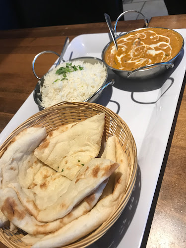 Opinii despre SI Foods(SUPREME DOSA)-Best Indian Restaurant, biryani, curry Dosa Place, South Indian & Sri Lankan food in Calgary în Calgary - Hospitality and gastronomy