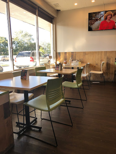 650 Plains Rd E, Burlington, ON L7T 2E9