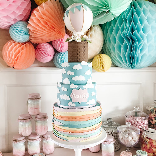 Opinii despre Kakes by Kathie-Kelowna Wedding Cakes în Kelowna - Hospitality and gastronomy