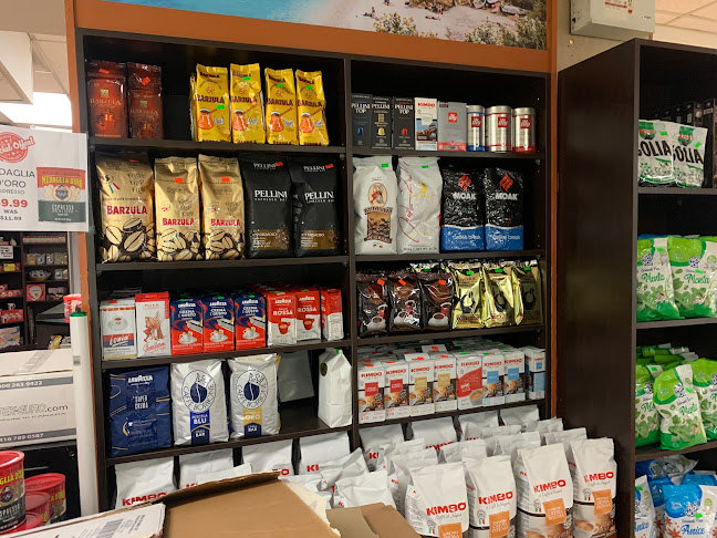 19 Scarlett Rd, York, ON M6N 4J5