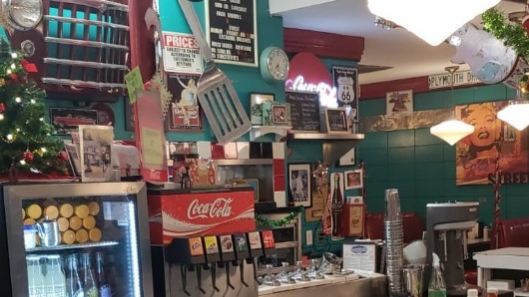 22596 Lougheed Hwy., Maple Ridge, BC V2X 2V1