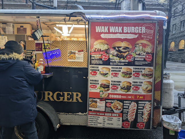 Wakwak Burger