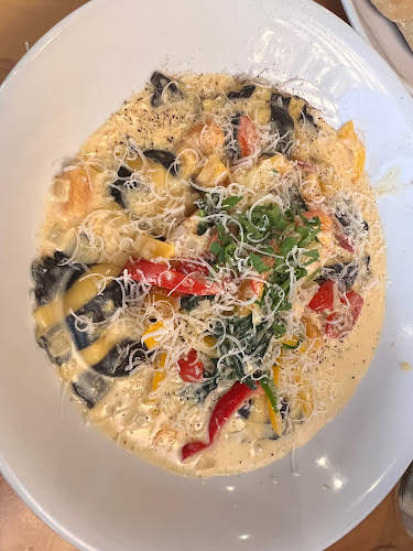 1305 Pickering Pkwy, Pickering, ON L1V 3P2