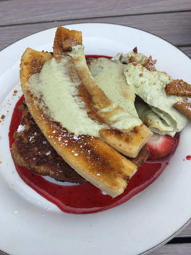 Opinii despre Hutch Cafe în Calgary - Hospitality and gastronomy