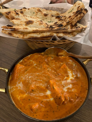 263 Lakeshore Rd E, Oakville, ON L6J 1H9