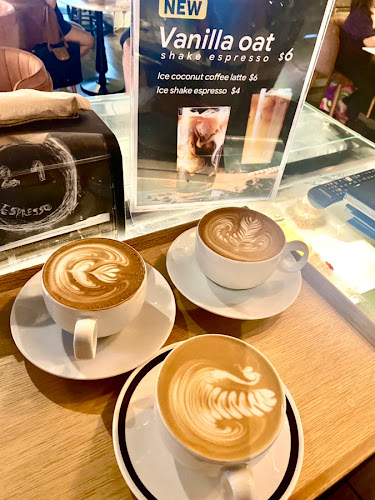 Opinii despre Espresso 21 Cafe Restaurant în Markham - Hospitality and gastronomy