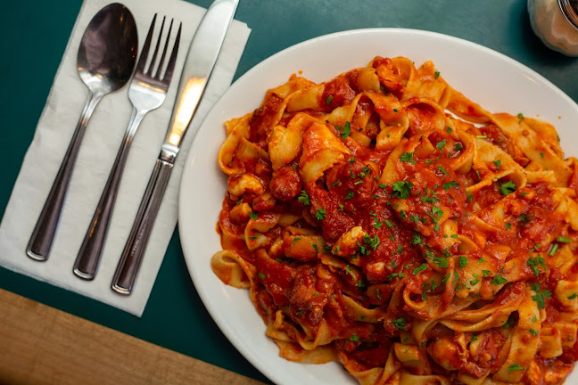 4260 Hastings St, Burnaby, BC V5C 2J6