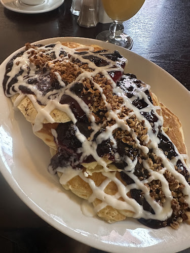 Darlise Cafe - Kitchener