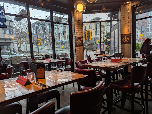 Comentarii opinii despre Browns Socialhouse Lower Lonsdale