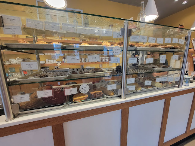 606 Johnson St, Victoria, BC V8W 3C6