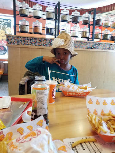 k/a Ottawa - Richmond, 1475 Richmond Road, Carling Ave A, Ottawa, ON K2B 6R9