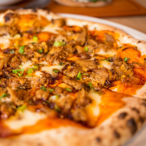 Famoso Italian Pizzeria - Namao Centre