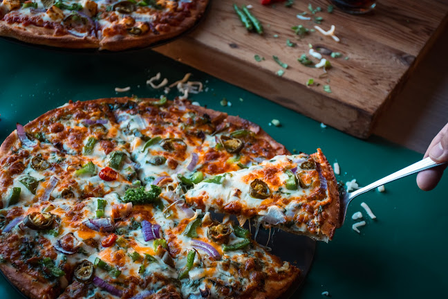 Top in Town Pizza & Wings - Surrey