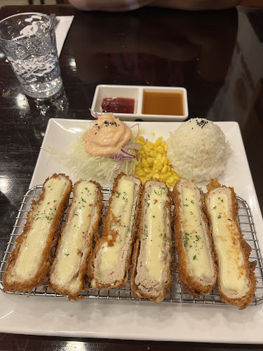 3235 Hwy 7 #22, Markham, ON L3R 3P3