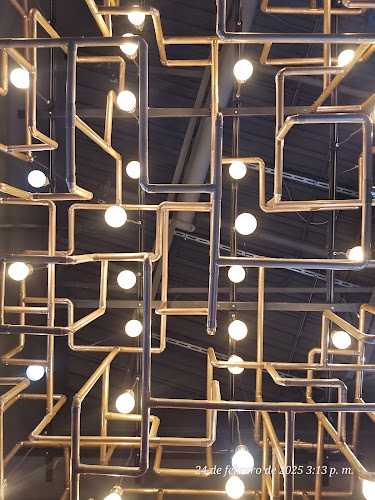 419 King St W, Oshawa, ON L1J 2K5