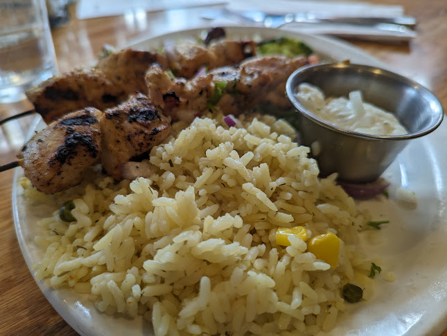 Johnny’s on Oak - Hospitality and gastronomy