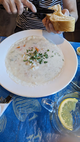 4404 14 St NW, Calgary, AB T2K 1J5