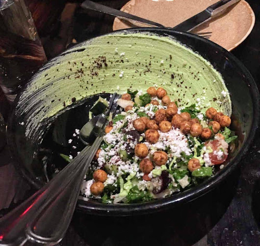 196 Robert St, Toronto, ON M5S 2K7