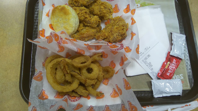 273 Yonge St, Toronto, ON M5B 1N8