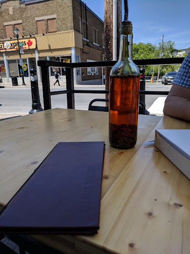 Comentarii opinii despre Tennessy Willems