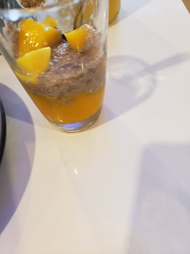 Opinii despre H2 Kitchen + Bar în Vancouver - Hospitality and gastronomy