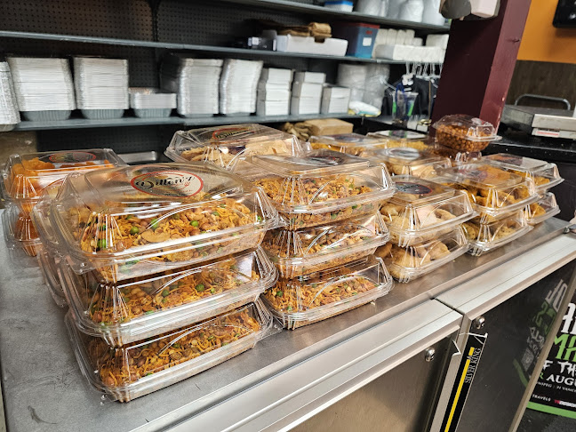 2710 48 St NW, Edmonton, AB T6L 6B8