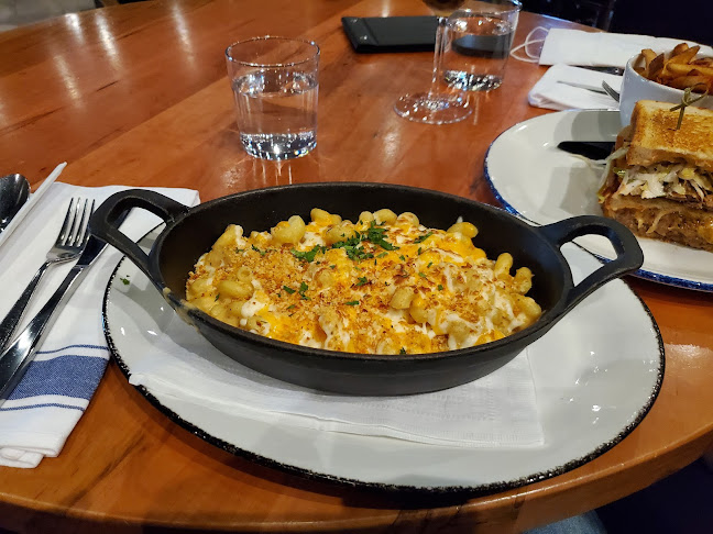 Smash Kitchen and Bar - Hospitality and gastronomy