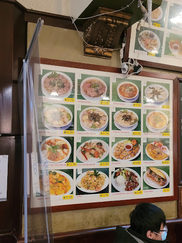 Opinii despre Joyeaux Café & Restaurant în Vancouver - Hospitality and gastronomy