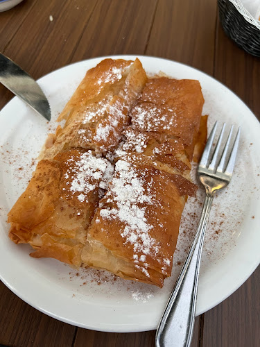 Opinii despre Apollonia Greek Restaurant în Vancouver - Hospitality and gastronomy