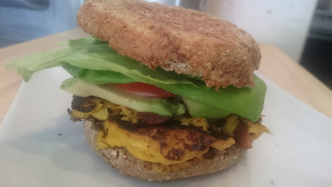 196 Christina St N, Sarnia, ON N7T 5V3