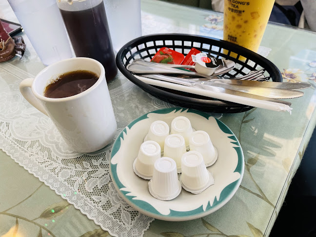 Jim's Cafe - Hospitality and gastronomy