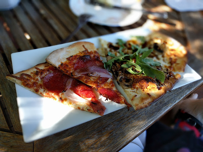 271 Provencher Blvd, Winnipeg, MB R2H 0G6