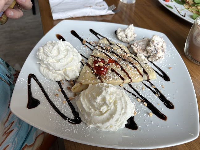 Crepes & Coffee - Hospitality and gastronomy