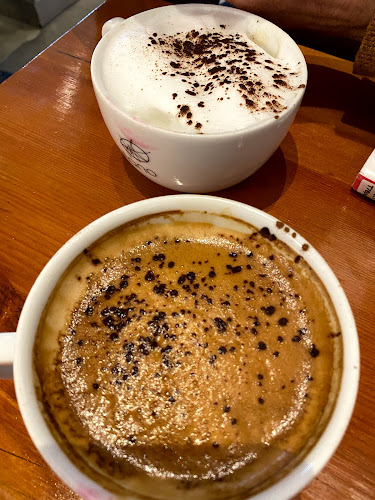 849 Denman St, Vancouver, BC V6G 2L9