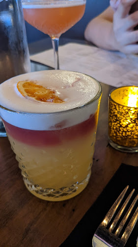 425 King St N, Waterloo, ON N2J 2Z5