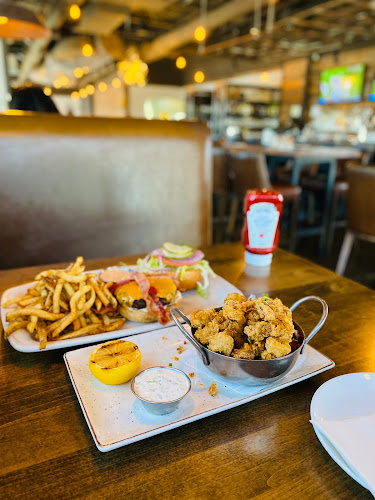 6986 Financial Dr unit #6, Mississauga, ON L5N 8J4