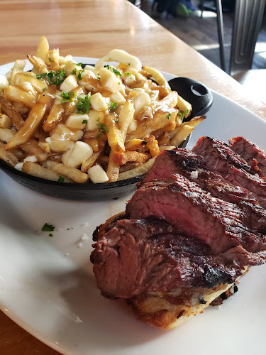 Opinii despre Briggs Kitchen + Bar în Calgary - Hospitality and gastronomy