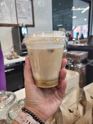 403 Bank St, Ottawa, ON K2P 1Y6