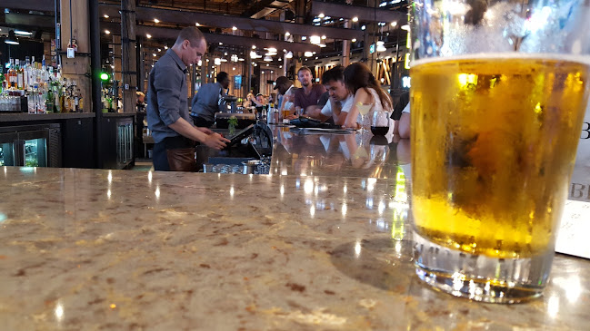 Opinii despre The Rec Room Roundhouse în Toronto - Hospitality and gastronomy