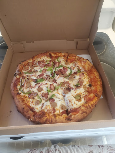 Opinii despre Mamma Mia pizza în Kingston - Hospitality and gastronomy