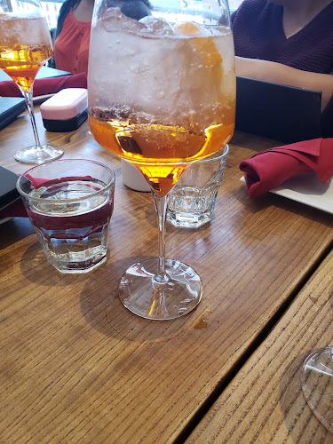 Opinii despre La Cucina Pizzeria Kitchener în Kitchener - Hospitality and gastronomy