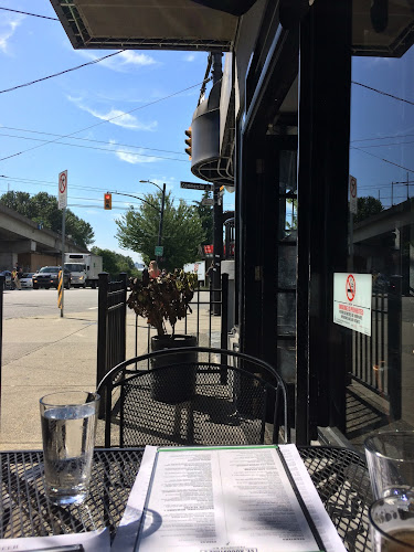 2360 Commercial Dr, Vancouver, BC V5N 4B7