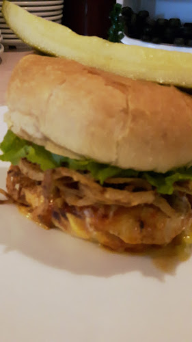 1622 Dundas St, London, ON N5W 3C4