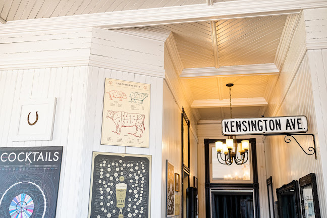 Island Stone Pub - Kensington Station